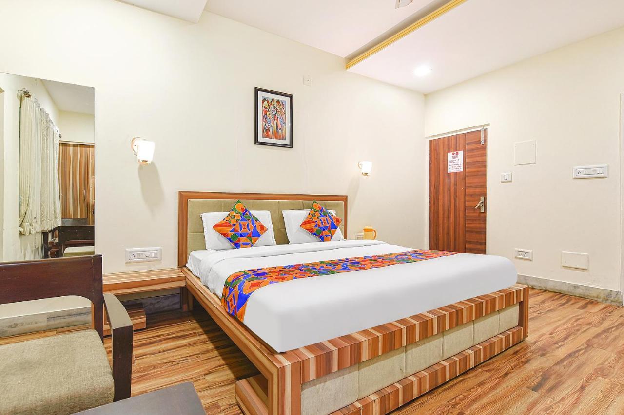 Collection O Royal Icon Hotel Udaipur Exterior photo